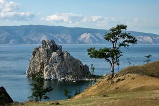 На берегу Байкала построят «умную» юрту На берегу Байкала построят «умную» юрту