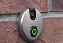 Благодаря системе iDoorCam можно избавиться от нежданных гостей